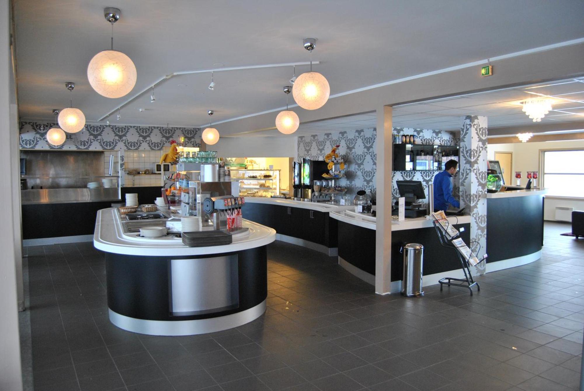 Skanland Tjeldsundbrua Hotel מראה חיצוני תמונה